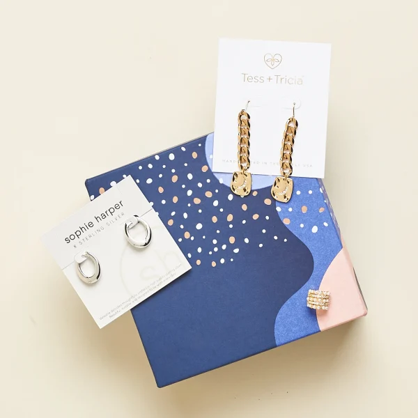 Jewelry Subscription Boxes - Image 3