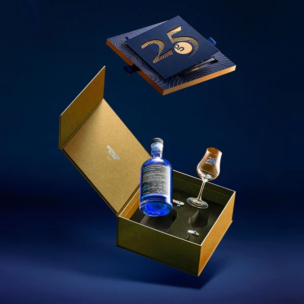 Rigid Boxes with Magnetic Closure - Image 2