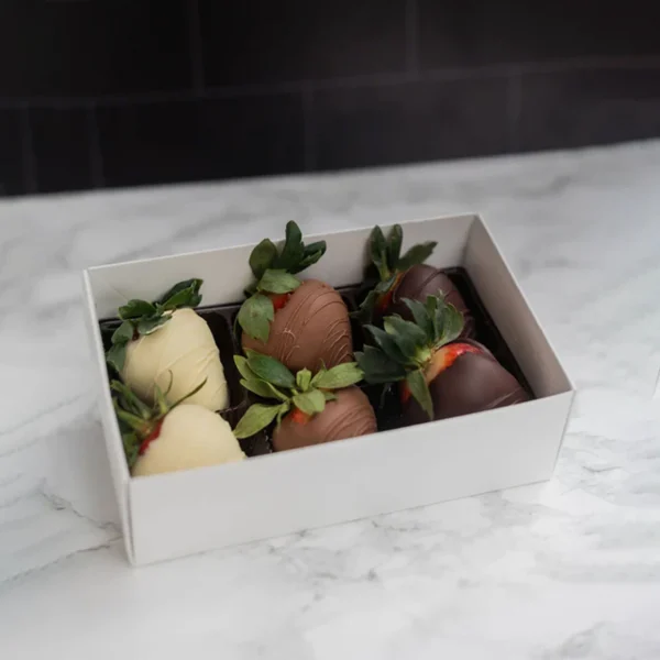 Chocolate Covered Strawberries Boxes - Image 4